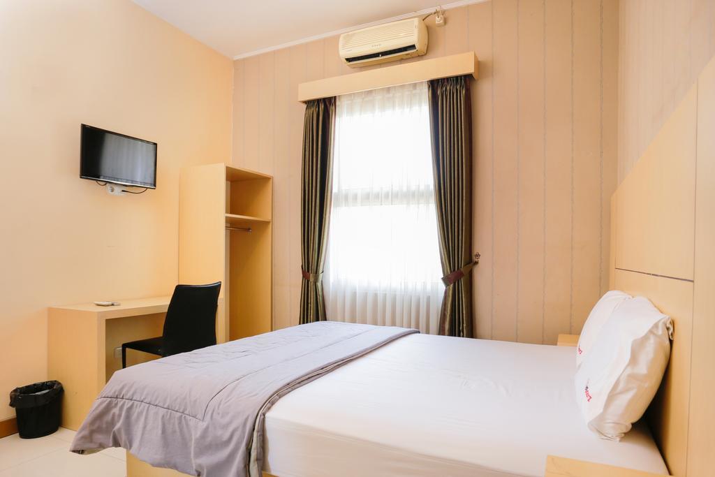 Reddoorz Plus @ Candrawulan Buahbatu Bandung Zewnętrze zdjęcie